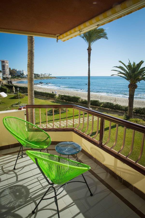 Holidays2Riviera Sea Side Front Beach Ситио-де-Калаонда Экстерьер фото