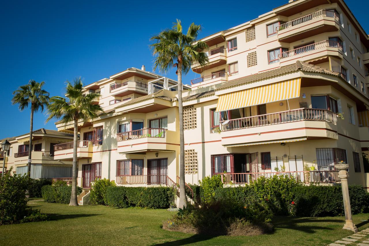 Holidays2Riviera Sea Side Front Beach Ситио-де-Калаонда Экстерьер фото